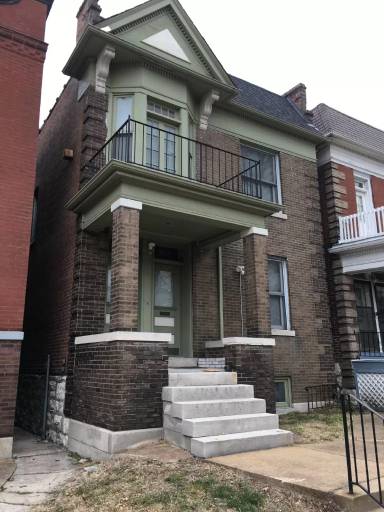 Main picture of 3849 McRee Ave