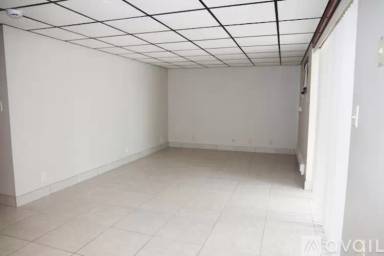 Main picture of 1227 Wauponsee St
