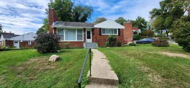 Main picture of 10404 Insley St