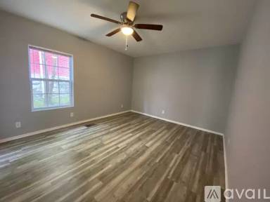 Main picture of 318 N Clinton Pl