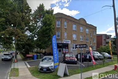 Main picture of 6 Sterling St