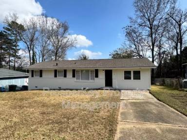 Main picture of 176 Wickham Dr