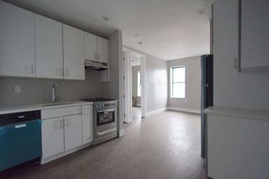 Main picture of 322 E 126th St