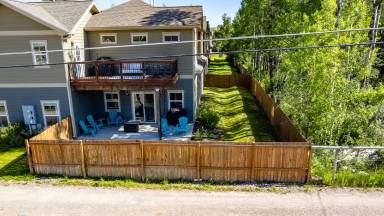 Main picture of 724 Edgewood Pl