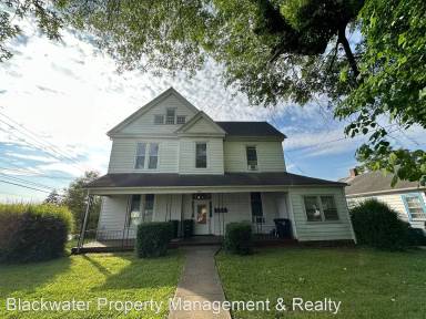 Main picture of 700 Euclid Ave