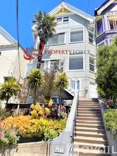 Main picture of 817 Castro St