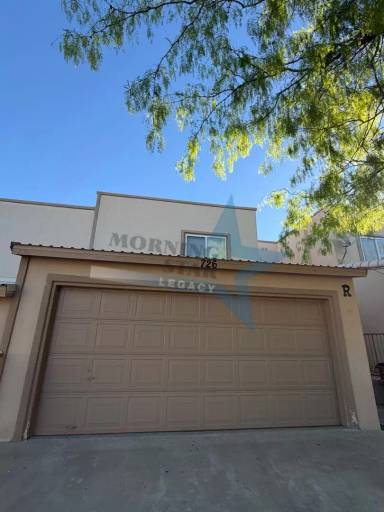 Main picture of 726 Hellenic Dr