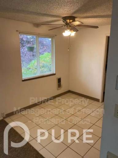 Main picture of 1725 SE 5th St