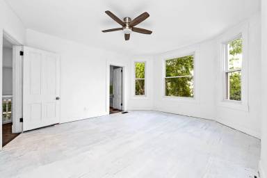 Main picture of 1753 Williams Ave