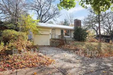 Main picture of 4109 Washburn Ave S