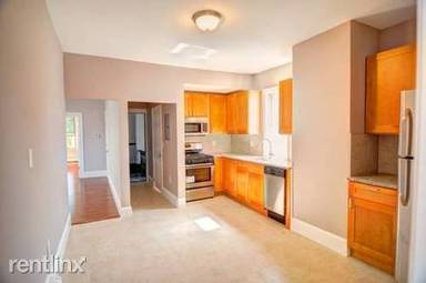 Main picture of 20 Chelsea St
