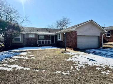 Main picture of 7538 E 27th Pl