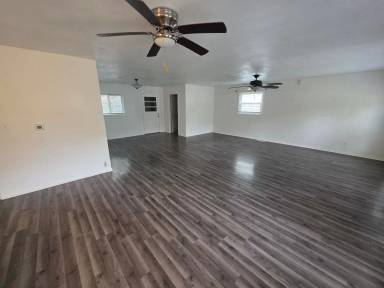 Main picture of 2246 Miami Trl