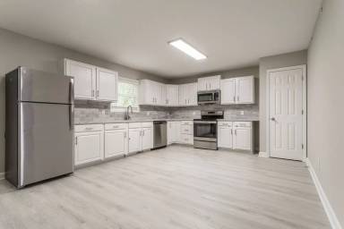 Main picture of 424 Bashford Rd