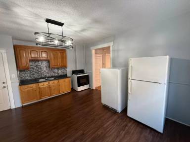 Main picture of 197 Glen St