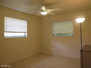 Main picture of 9020 SW 59th St