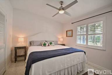 Main picture of 3200 Eagle Dr