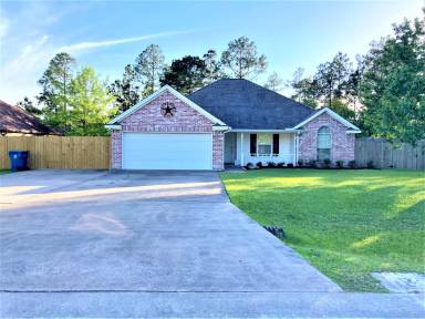 Main picture of 6610 Wedgewood Dr