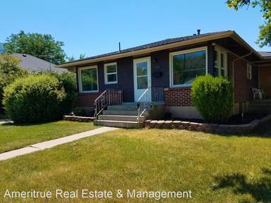 Main picture of 3208 Gramercy Ave