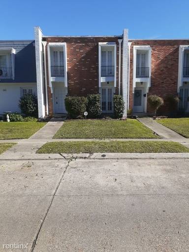Main picture of 871 Martin Behrman Ave