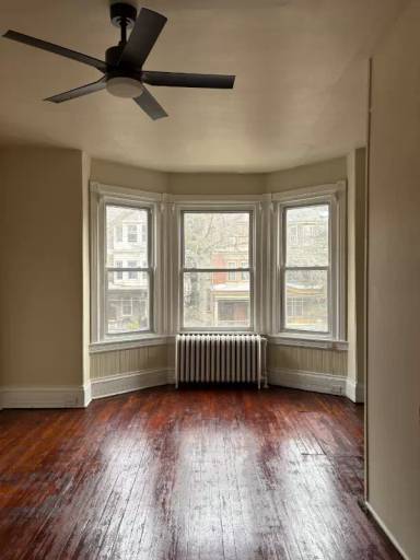 Main picture of 4716 Cedar Ave