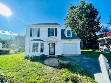 Main picture of 2604 Caitlin Ct