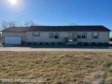 Main picture of 303 Grace Dr