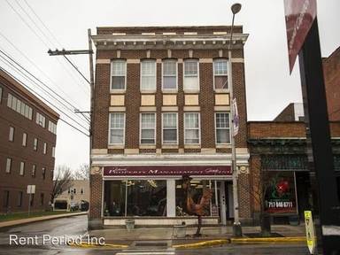 Main picture of 125 N George St