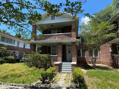 Main picture of 2303 College St