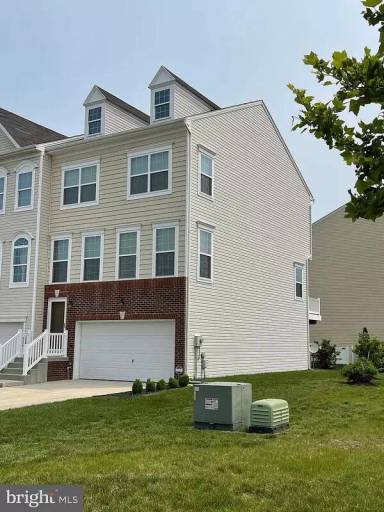 Main picture of 29782 Plantation Lakes Blvd