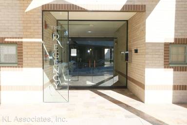 Main picture of 2141 Wisconsin Ave NW