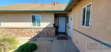 Main picture of 1642 N Russell Ave
