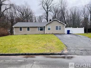 Main picture of 94 Hale Rd