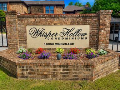 Main picture of 10955 Wurzbach Rd