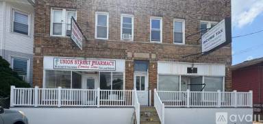 Main picture of 248 Union St