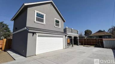 Main picture of 320 Osmun Ave