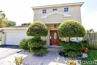 Main picture of 9598 NW 53rd St