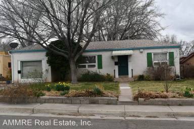 Main picture of 3224 Monterey Ave SE