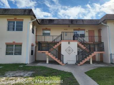 Main picture of 432 NW 42nd St