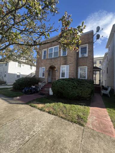 Main picture of 307 Wesley Ave