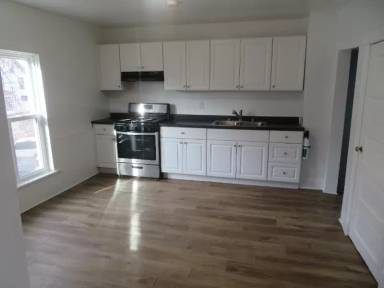 Main picture of 113 Manitoba Ave