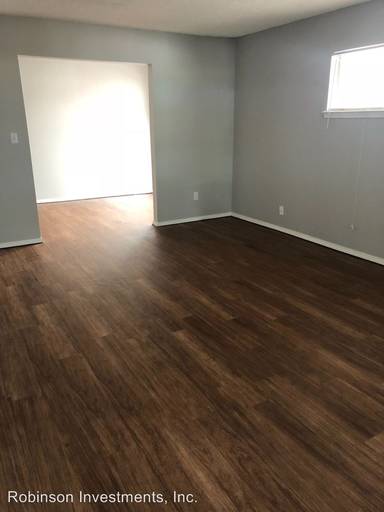 Main picture of 1013 SW 97th St