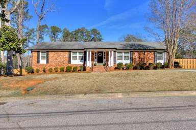 Main picture of 407 Sheffield Cir