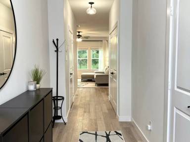 Main picture of 2017 Chandler Dr