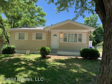 Main picture of 1318 Johnson Dr