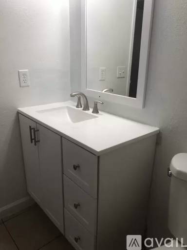 Main picture of 1367 Pattee Cir