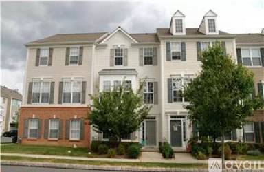 Main picture of 1932 Cavalier Ln