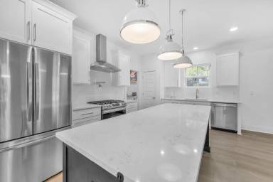 Main picture of 17 N L St