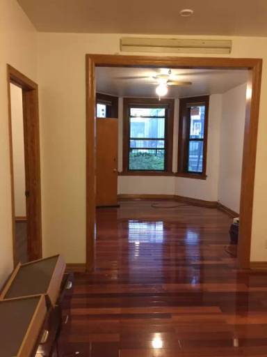 Main picture of 1924 W 34th Pl