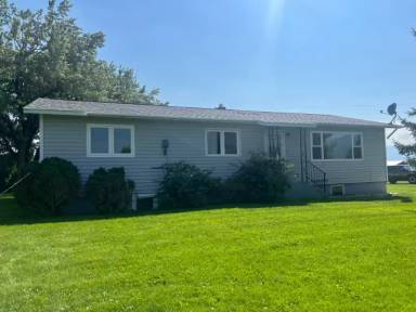 Main picture of 3697 Dietz Dr
